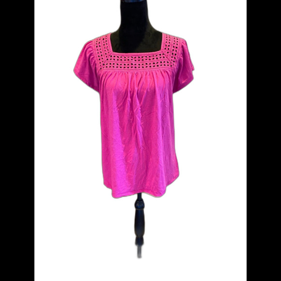 St. John's Bay Top Plus Size  XL or 16-18 Blouse Pink  Fuchsia  Shortsleeve - Picture 2 of 8